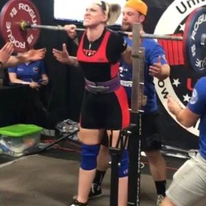 Sbd Other Medium Sbd Red And Black Singlet Poshmark Although the sbd singlet is pretty popular among lifters, it's one of the worst singlets i've tried in my whole career, if not the worst! poshmark